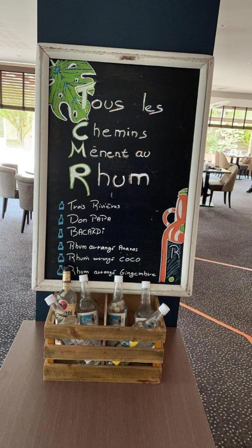 Hostellerie Saint Vincent Beauvais Aeroport Экстерьер фото