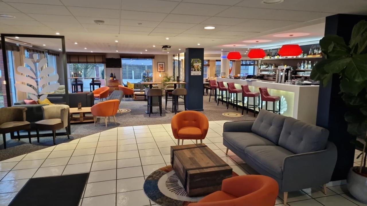 Hostellerie Saint Vincent Beauvais Aeroport Экстерьер фото