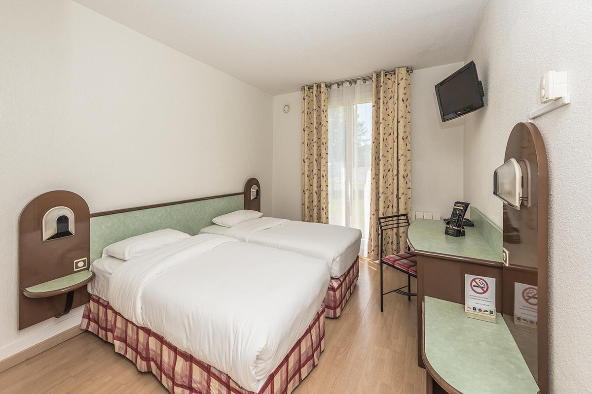 Hostellerie Saint Vincent Beauvais Aeroport Экстерьер фото