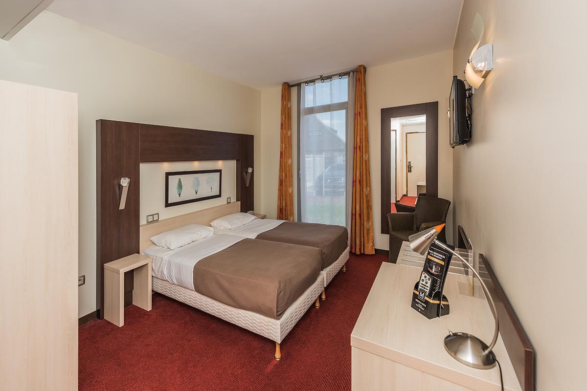 Hostellerie Saint Vincent Beauvais Aeroport Экстерьер фото