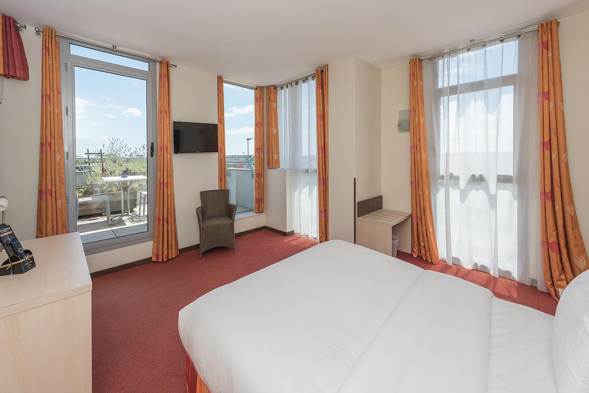 Hostellerie Saint Vincent Beauvais Aeroport Экстерьер фото